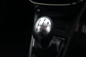 Used_2016_WHITE_RENAULT_CLIO_1