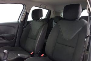 Used_2016_WHITE_RENAULT_CLIO_1