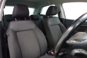 Used_2016_WHITE_VOLKSWAGEN_POLO_1