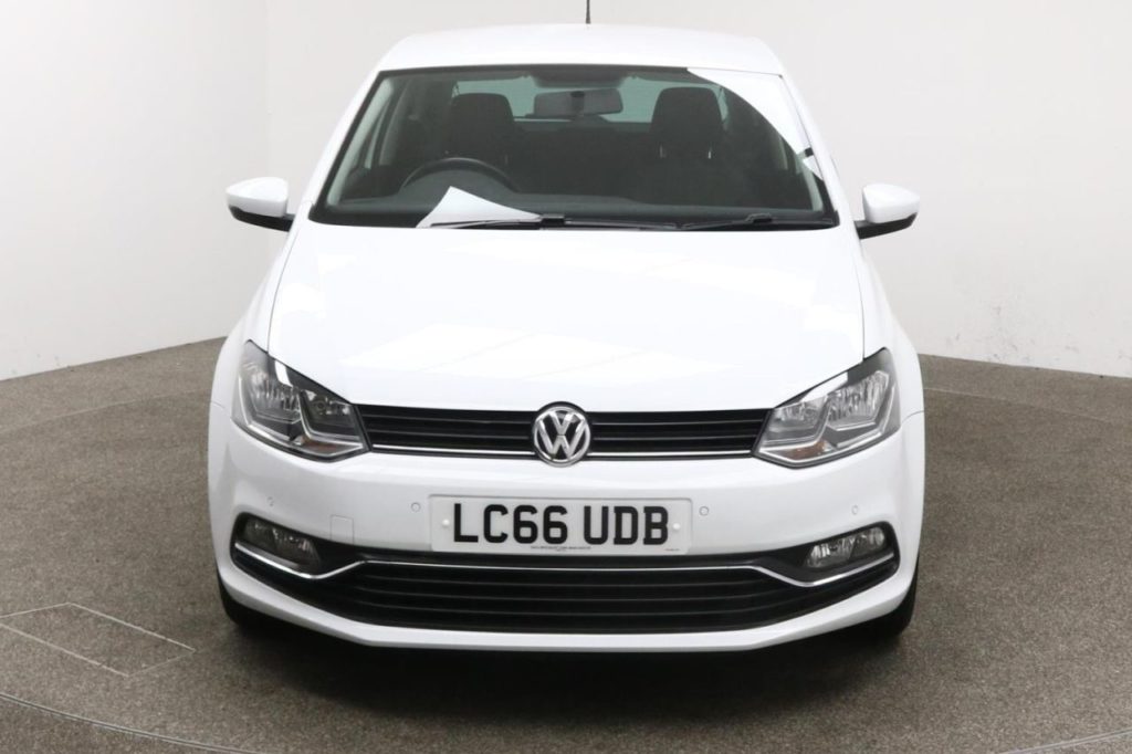 Used_2016_WHITE_VOLKSWAGEN_POLO_1