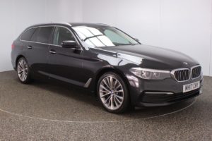 Used 2017 BLACK BMW 5 SERIES Estate 3.0 530D XDRIVE SE TOURING 5d AUTO 261 BHP (reg. 2017-08-31) for sale in Crompton