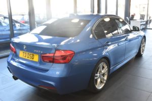 Used_2017_BLUE_BMW_3-SERIES_2