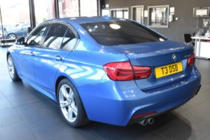 Used_2017_BLUE_BMW_3-SERIES_2