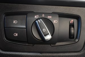 Used_2017_BLUE_BMW_3-SERIES_2