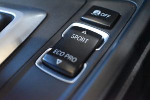 Used_2017_BLUE_BMW_3-SERIES_2