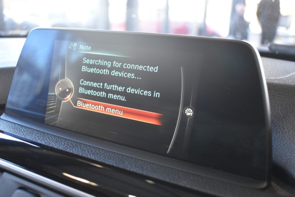 Used_2017_BLUE_BMW_3-SERIES_2