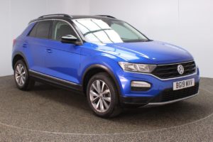 Used 2019 BLUE VOLKSWAGEN T-ROC Hatchback 1.0 DESIGN TSI 5d 114 BHP (reg. 2019-03-26) for sale in Crompton