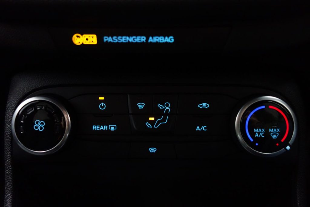 Used_2019_GREY_FORD_FIESTA_1