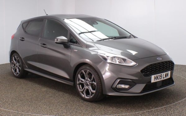 Used 2019 GREY FORD FIESTA Hatchback 1.0 ST-LINE 5d AUTO 99 BHP (reg. 2019-05-17) for sale in Crompton