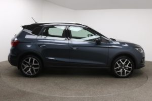 Used_2019_GREY_SEAT_ARONA_1