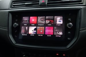 Used_2019_GREY_SEAT_ARONA_1