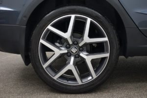 Used_2019_GREY_SEAT_ARONA_1