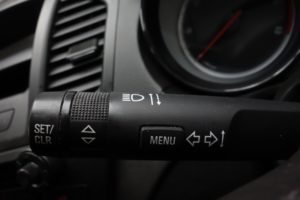 Used_2009_BLUE_VAUXHALL_INSIGNIA_2