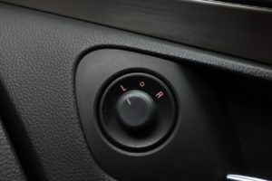 Used_2009_BLUE_VAUXHALL_INSIGNIA_2
