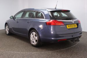 Used_2009_BLUE_VAUXHALL_INSIGNIA_2