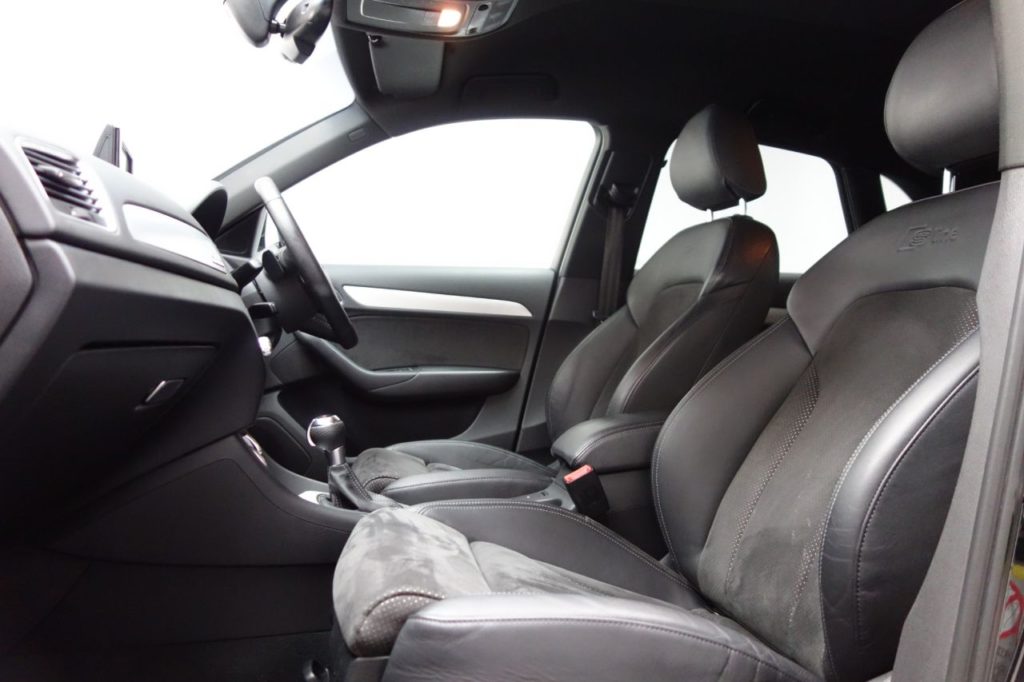 Used_2014_BLACK_AUDI_Q3_2