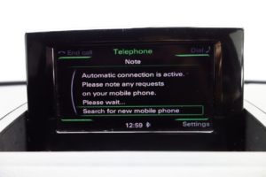 Used_2014_BLACK_AUDI_Q3_2