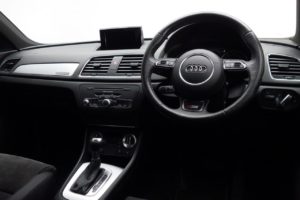 Used_2014_BLACK_AUDI_Q3_2