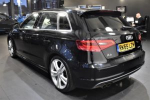 Used_2015_BLACK_AUDI_A3_1