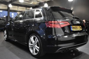 Used_2015_BLACK_AUDI_A3_1