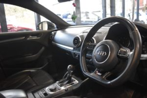 Used_2015_BLACK_AUDI_A3_1