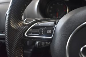 Used_2015_BLACK_AUDI_A3_1