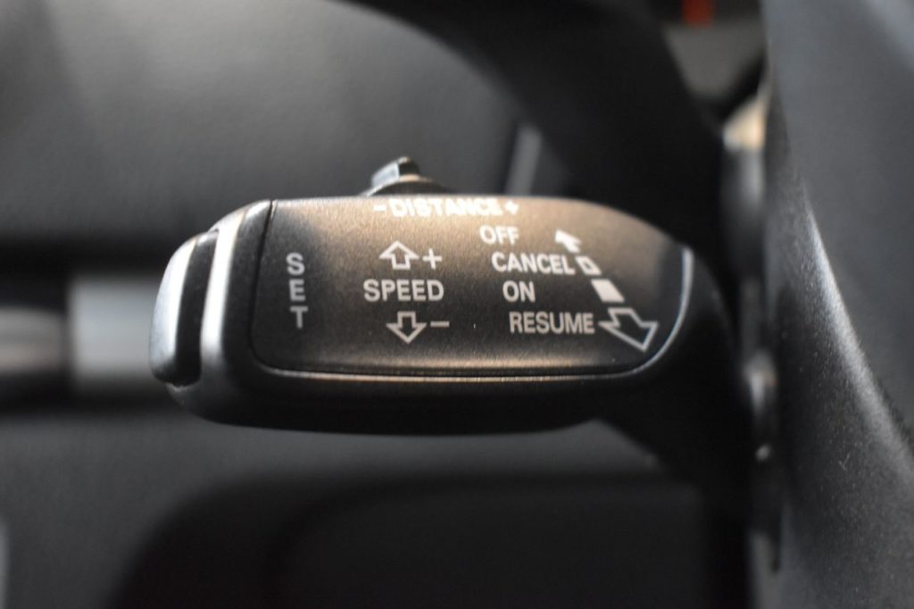 Used_2015_BLACK_AUDI_A3_1