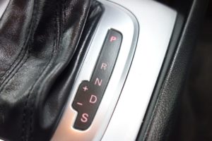 Used_2015_BLACK_AUDI_Q3_2