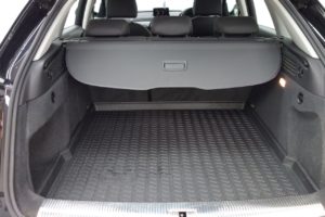 Used_2015_BLACK_AUDI_Q3_2