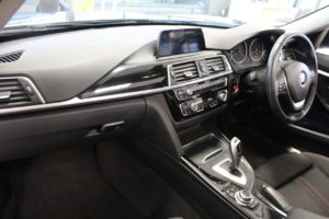 Used_2015_BLACK_BMW_3-SERIES_2