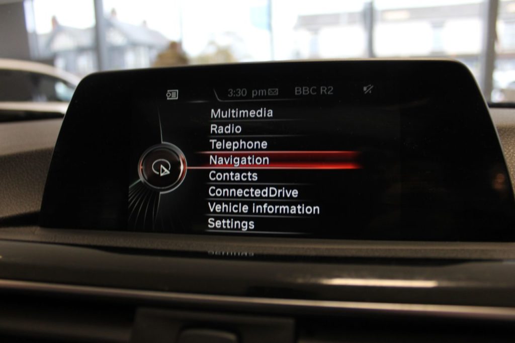 Used_2015_BLACK_BMW_3-SERIES_2
