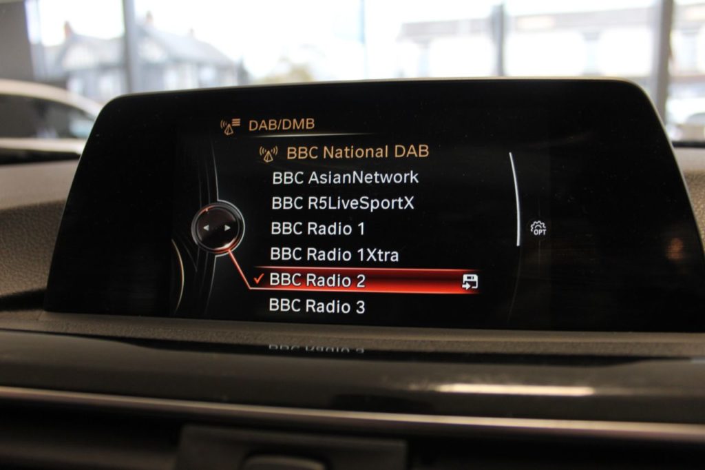 Used_2015_BLACK_BMW_3-SERIES_2