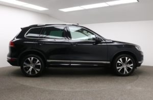 Used_2015_BLACK_VOLKSWAGEN_TOUAREG_3