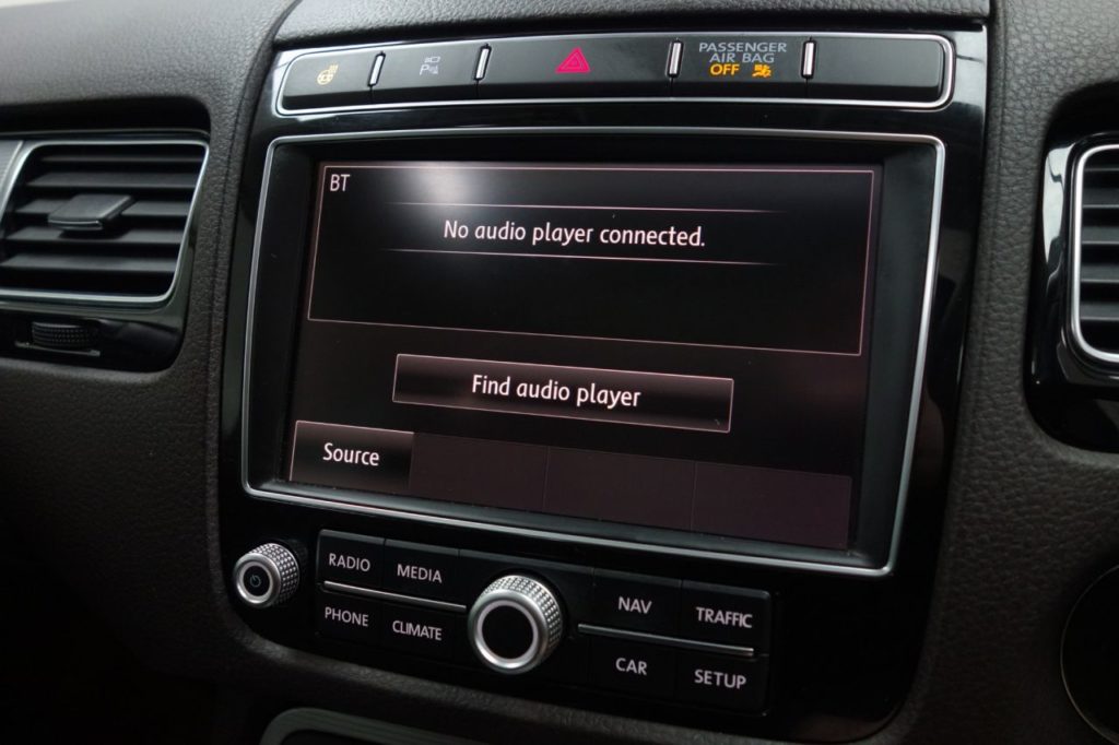 Used_2015_BLACK_VOLKSWAGEN_TOUAREG_3