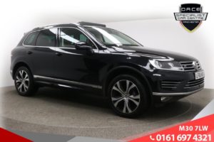 Used 2015 BLACK VOLKSWAGEN TOUAREG Estate 3.0 V6 R-LINE TDI BLUEMOTION TECHNOLOGY 5d AUTO 259 BHP (reg. 2015-09-07) for sale in Ramsbottom