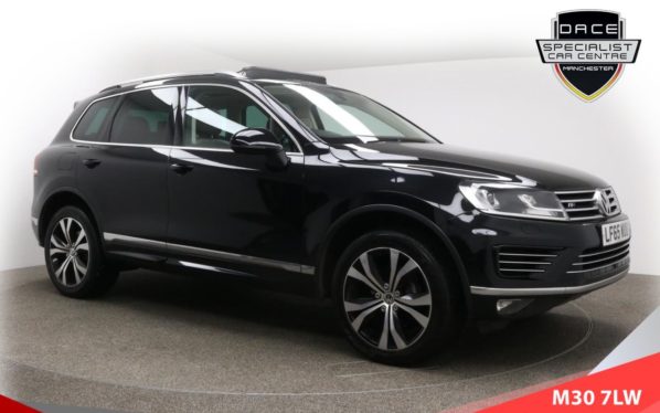 Used 2015 BLACK VOLKSWAGEN TOUAREG Estate 3.0 V6 R-LINE TDI BLUEMOTION TECHNOLOGY 5d AUTO 259 BHP (reg. 2015-09-07) for sale in Ramsbottom
