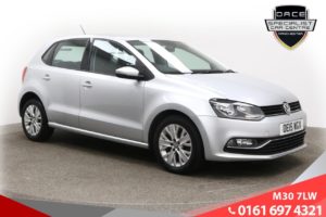 Used 2015 SILVER VOLKSWAGEN POLO Hatchback 1.0 SE 5d 60 BHP (reg. 2015-06-17) for sale in Ramsbottom
