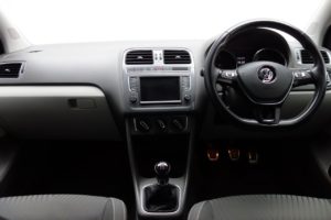 Used_2015_SILVER_VOLKSWAGEN_POLO_1