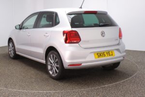 Used_2015_SILVER_VOLKSWAGEN_POLO_1