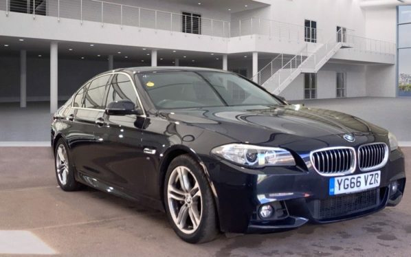 Used 2016 BLACK BMW 5 SERIES Saloon 3.0 530D M SPORT 4d AUTO 255 BHP (reg. 2016-09-19) for sale in Stretford