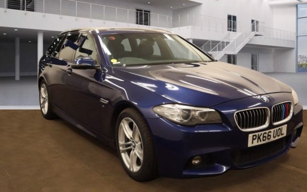 Used 2016 BLUE BMW 5 SERIES Estate 2.0 520D M SPORT TOURING 5d AUTO 188 BHP (reg. 2016-09-16) for sale in Ramsbottom