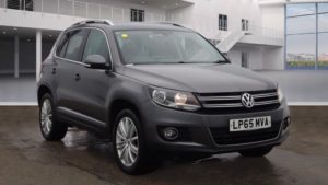 Used 2016 GREY VOLKSWAGEN TIGUAN Estate 2.0 MATCH EDITION TDI BMT 4MOTION 5d 148 BHP (reg. 2016-01-28) for sale in Ramsbottom