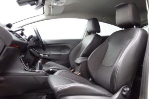 Used_2016_WHITE_FORD_FIESTA_1