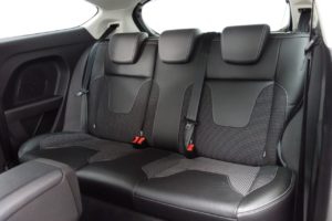 Used_2016_WHITE_FORD_FIESTA_1