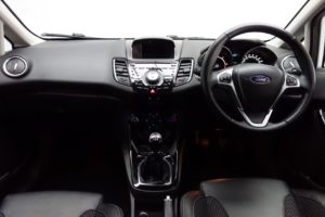 Used_2016_WHITE_FORD_FIESTA_1