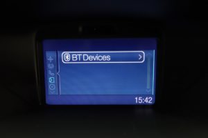 Used_2016_WHITE_FORD_FIESTA_1
