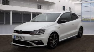 Used_2016_WHITE_VOLKSWAGEN_POLO_1
