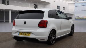 Used_2016_WHITE_VOLKSWAGEN_POLO_1