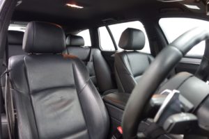 Used_2017_GREY_BMW_5-SERIES_2
