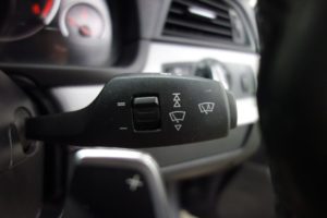 Used_2017_GREY_BMW_5-SERIES_2